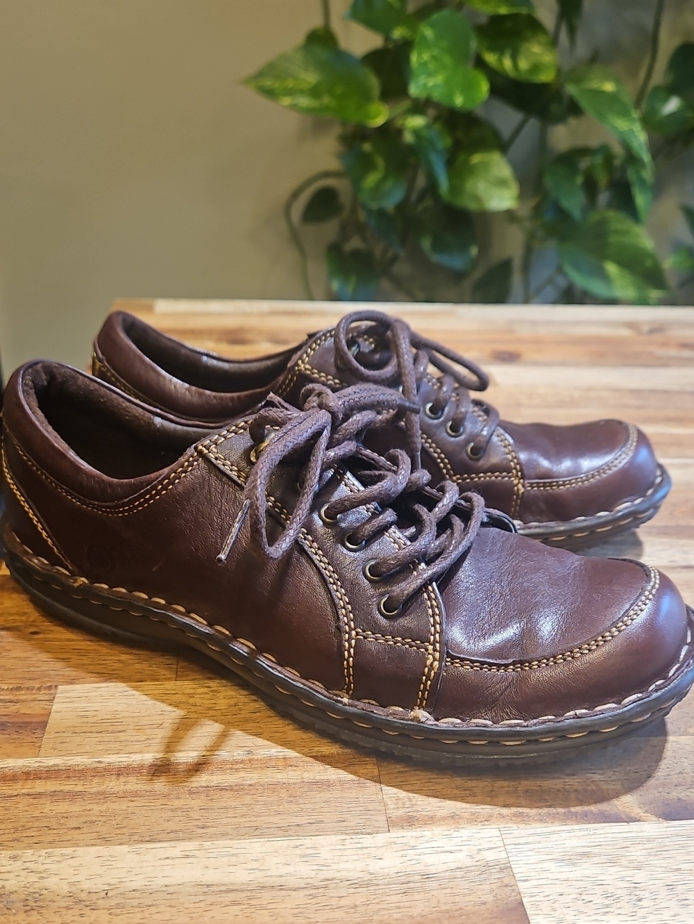 Born Brown Leather Lace-Up Casual Slip-On Loafers
